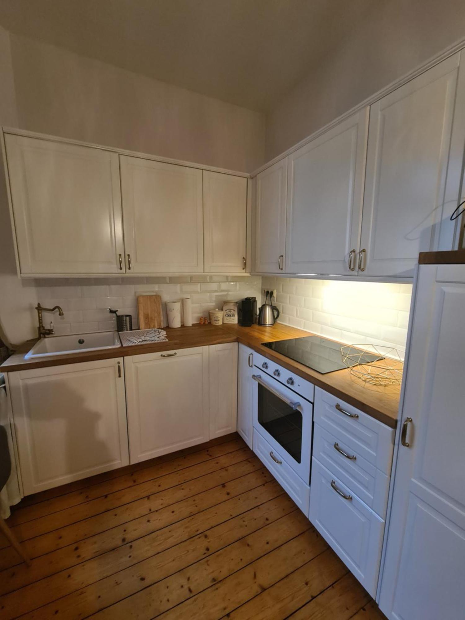 Home Away From Home Stylish Central Netflix Kitchen Wiesbaden Dış mekan fotoğraf