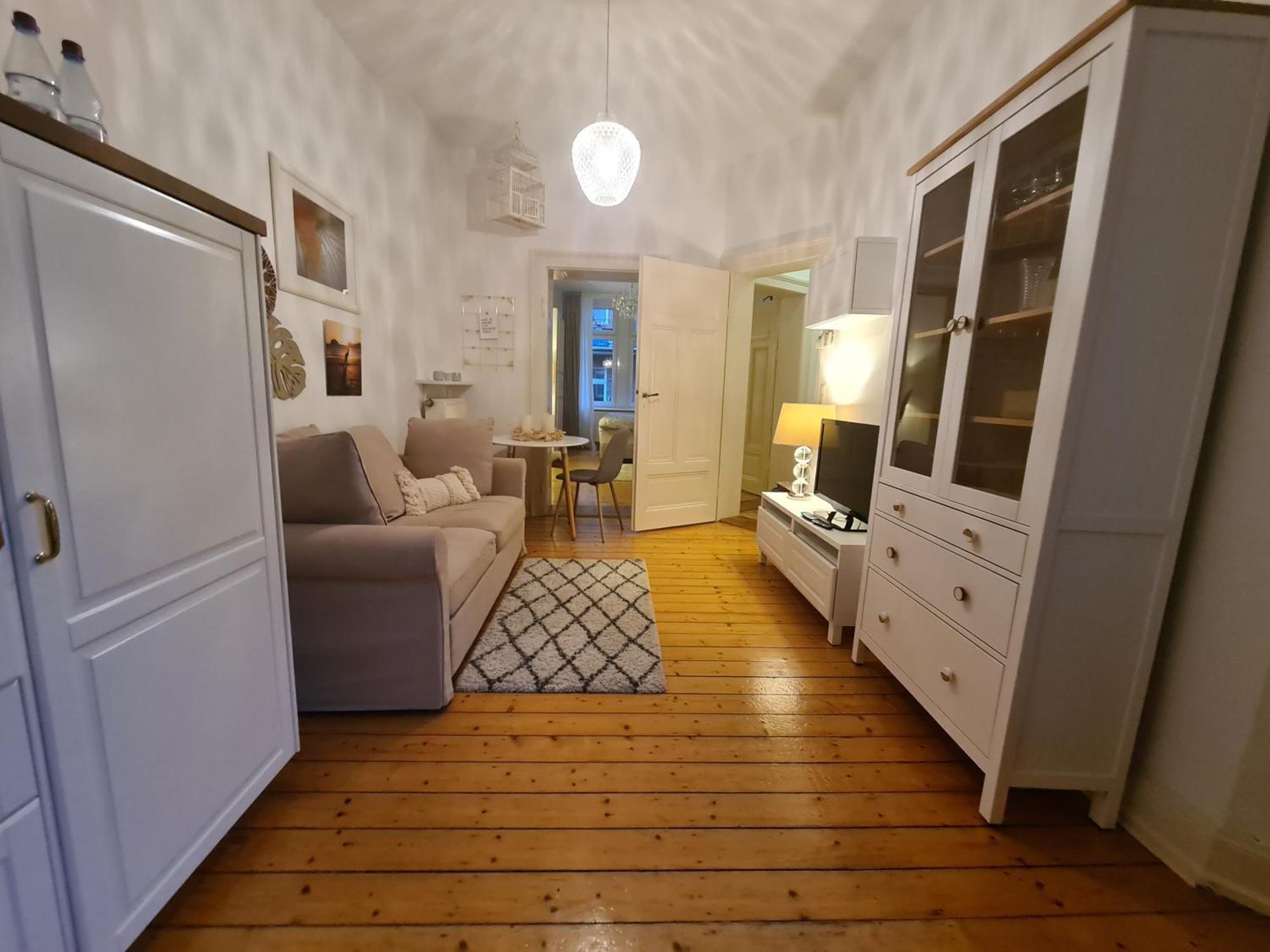 Home Away From Home Stylish Central Netflix Kitchen Wiesbaden Dış mekan fotoğraf